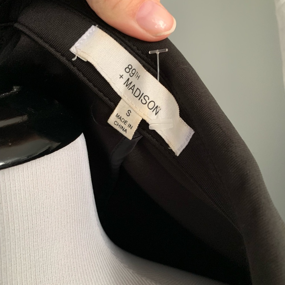 89th+ Madison Blazer - Picture 4 of 4